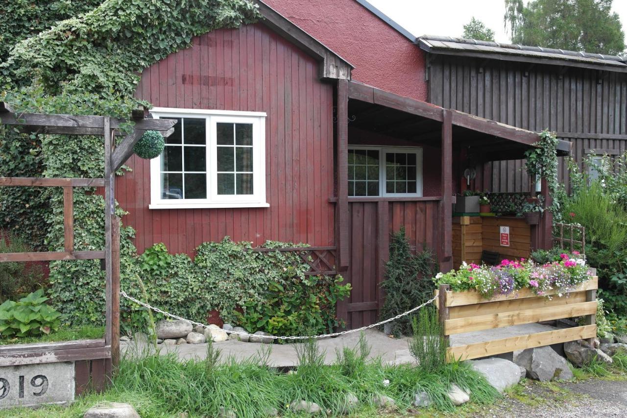 The Steading Highland Glen Lodge ดรัมนาดรอคิท ภายนอก รูปภาพ