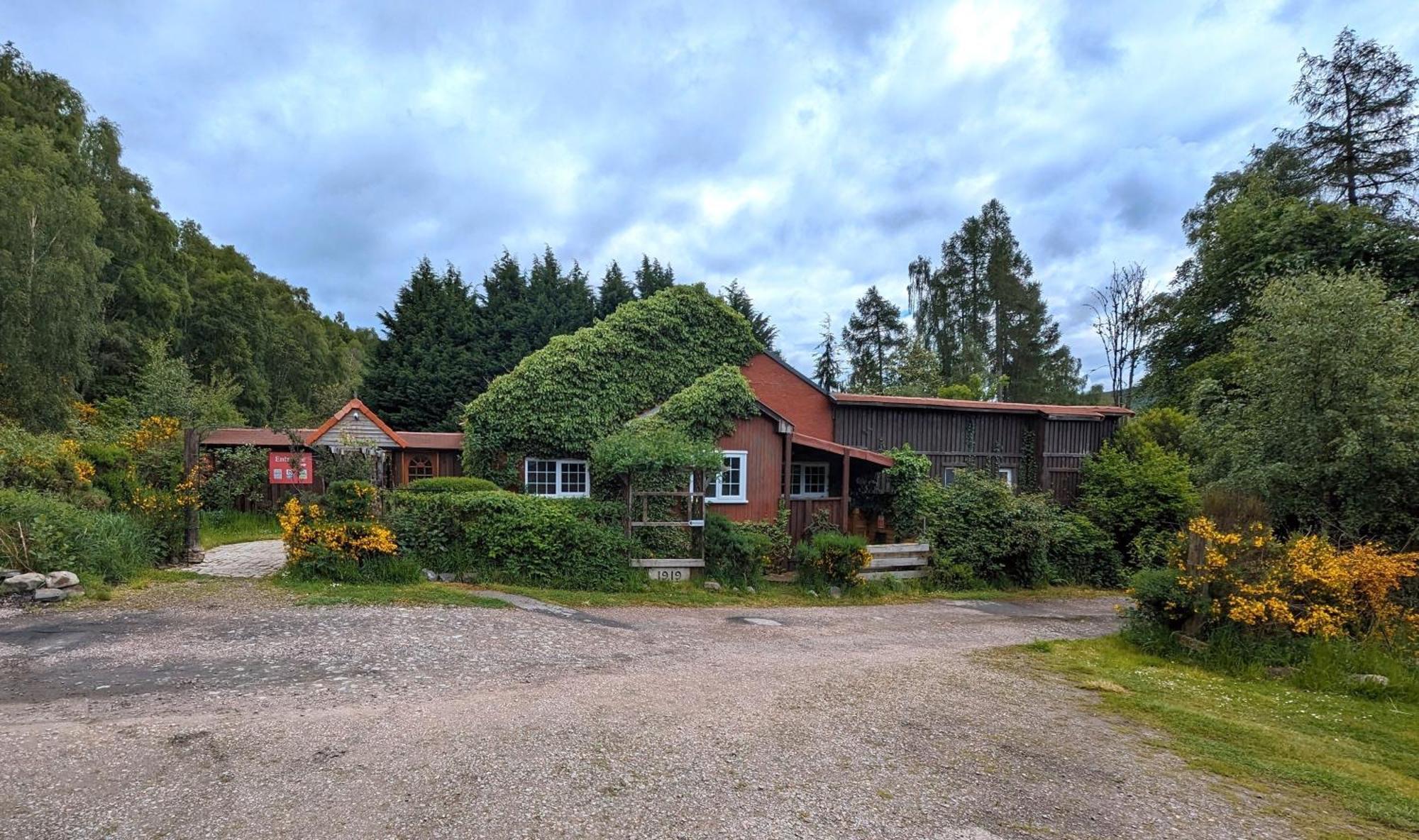 The Steading Highland Glen Lodge ดรัมนาดรอคิท ภายนอก รูปภาพ